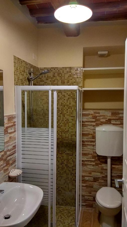 مبيت وإفطار لوكا Le Rondini Di San Donato المظهر الخارجي الصورة