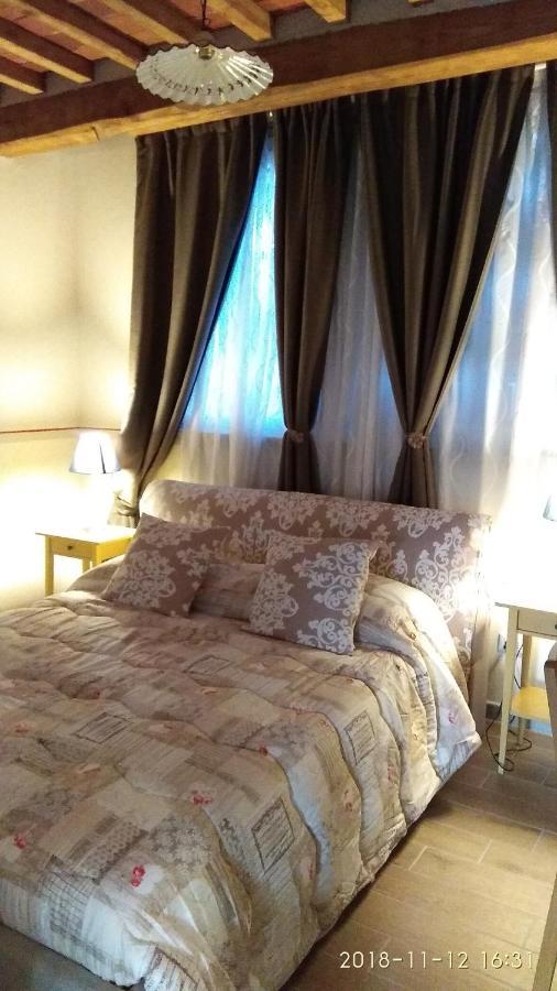 مبيت وإفطار لوكا Le Rondini Di San Donato المظهر الخارجي الصورة
